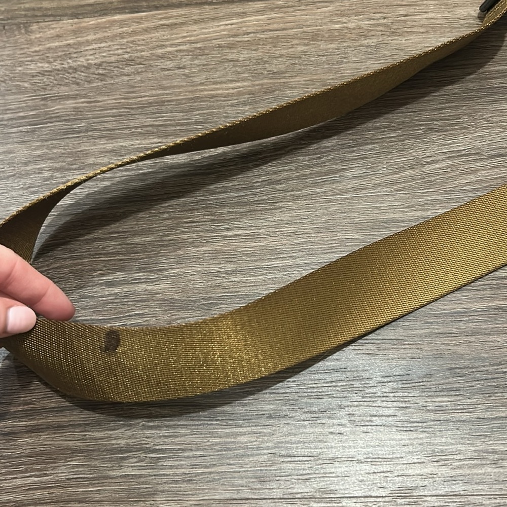 Lululemon Everywhere Belt Bag/Fanny Pack - Picture 4 of 6